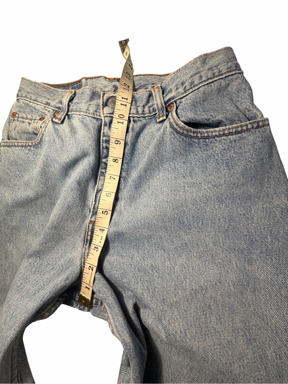 Levis 550 Relaxed Fit Tapered Leg Classic Light Wash Straight-Leg Jeans Sz 10M - Picture 9 of 10